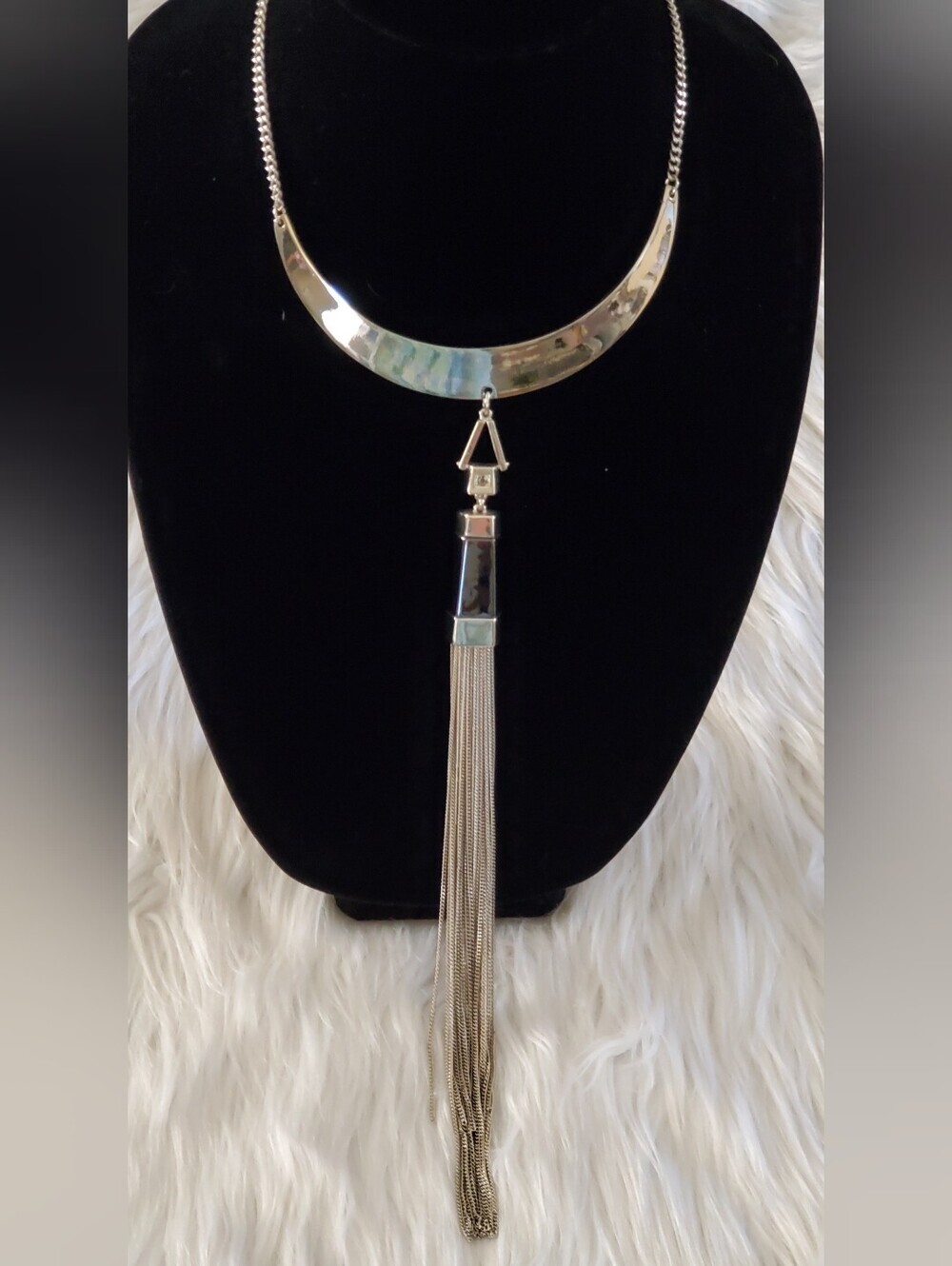 ​NWT WHBM Gold Tone Crescent Collar Tassel Drop Lariat Fringe Statement Necklace